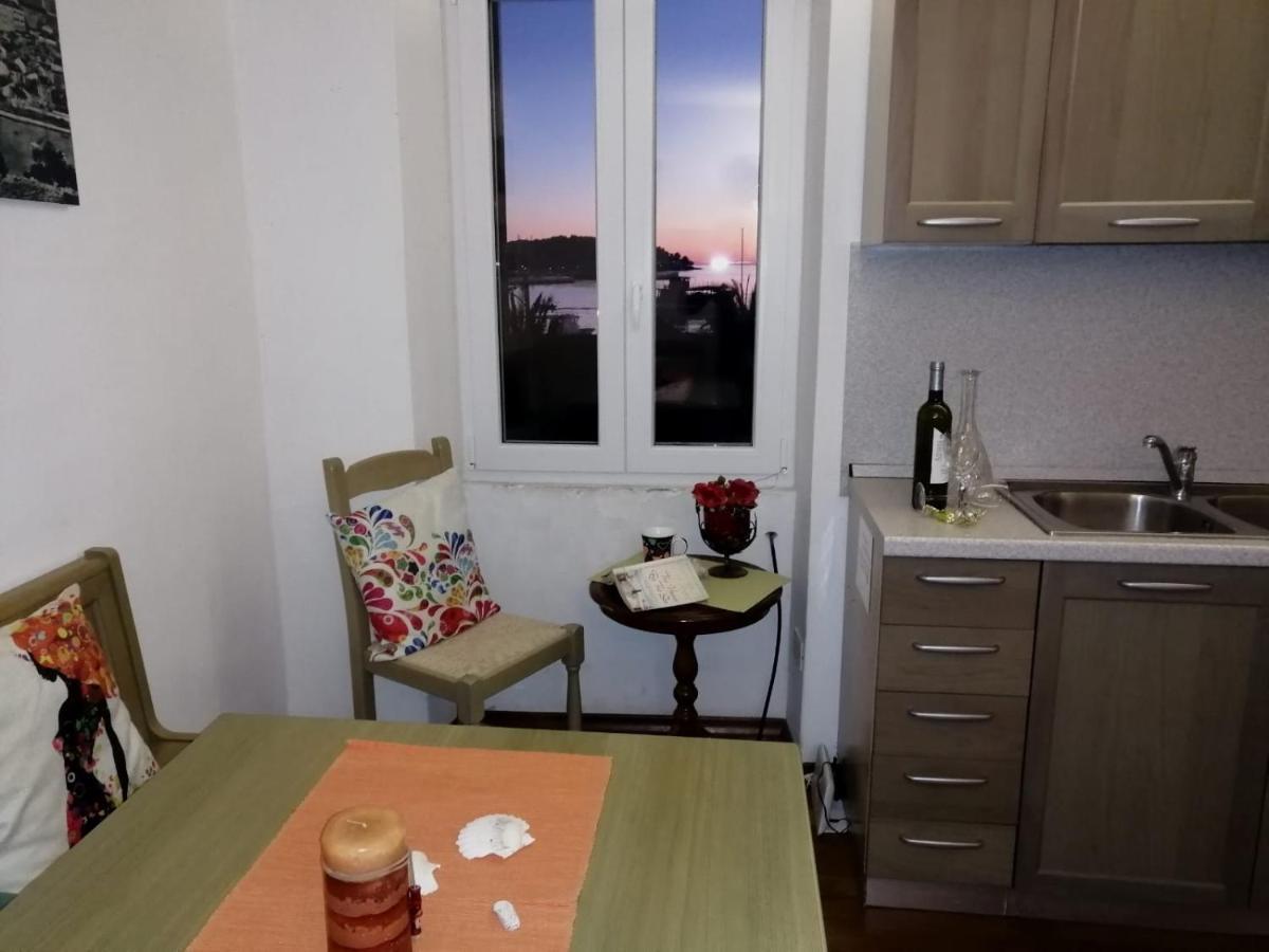 Havana - Apartment With Sea View Rovinj Exterior foto